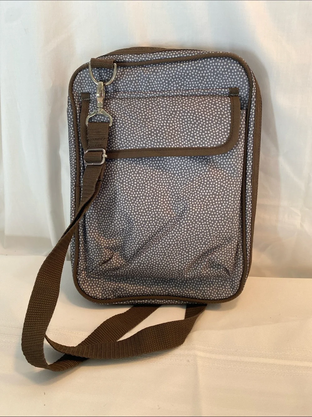 Thirty One Inspiration Compact Brown Dot Crossbody Bag Case