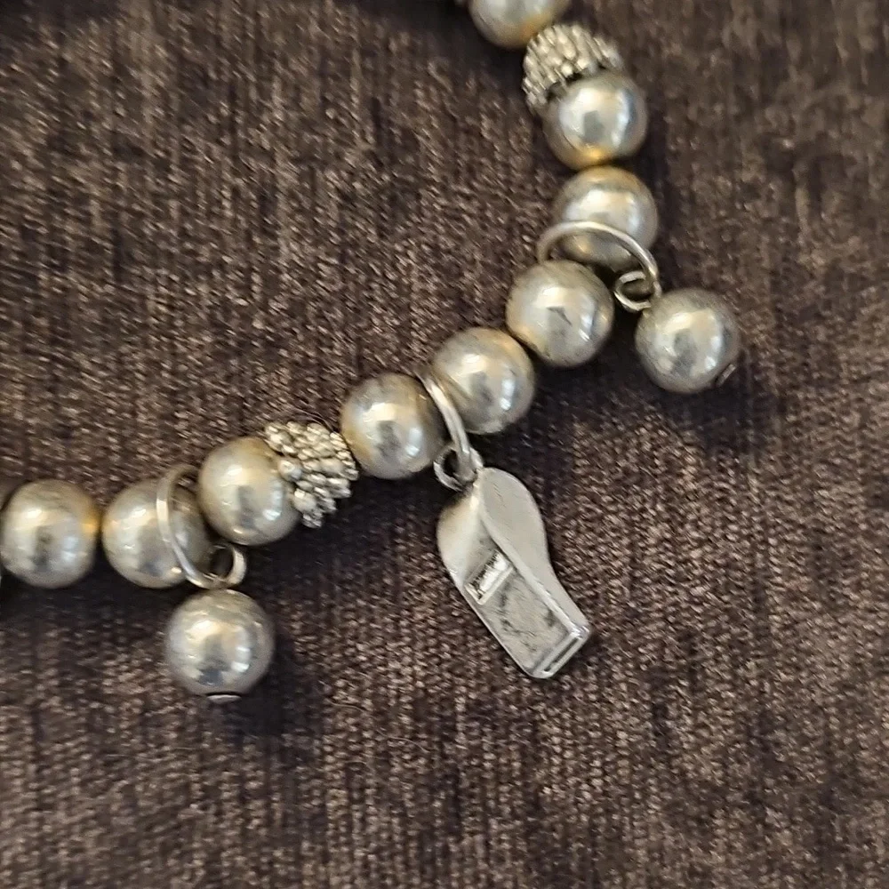 N/A stylish silver
