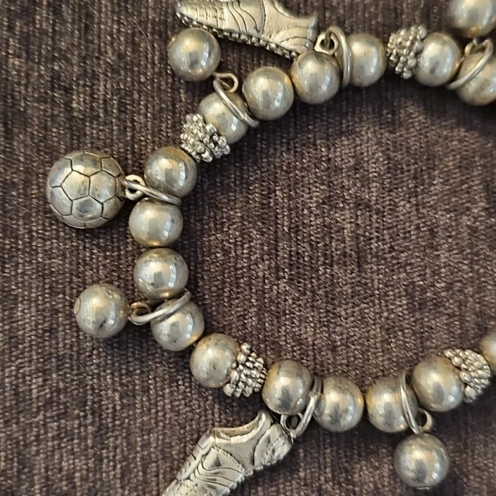 N/A stylish silver
