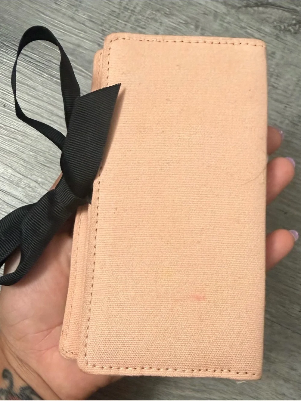 Gucci canvas brush