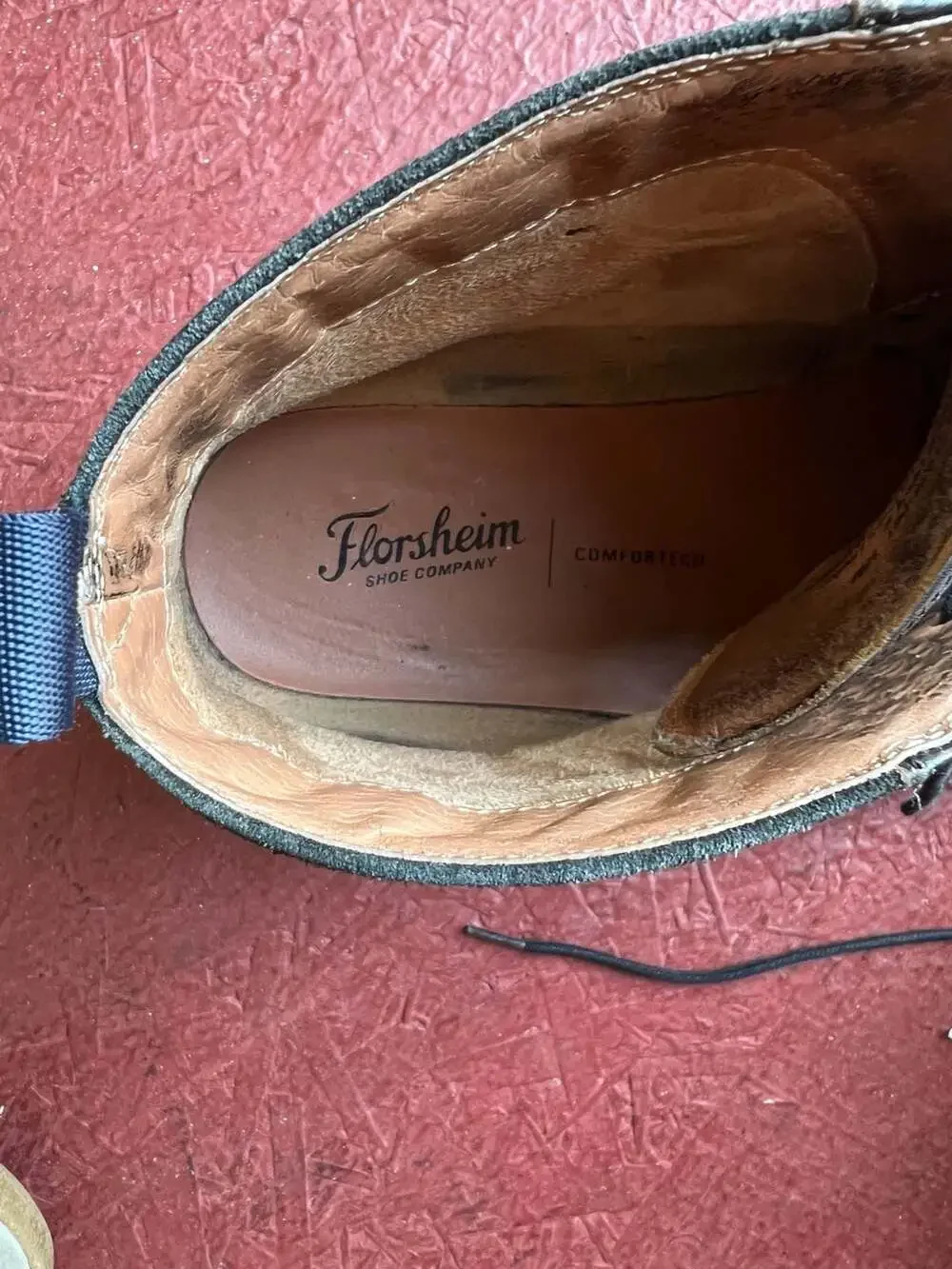 Florsheim comfortech chukka