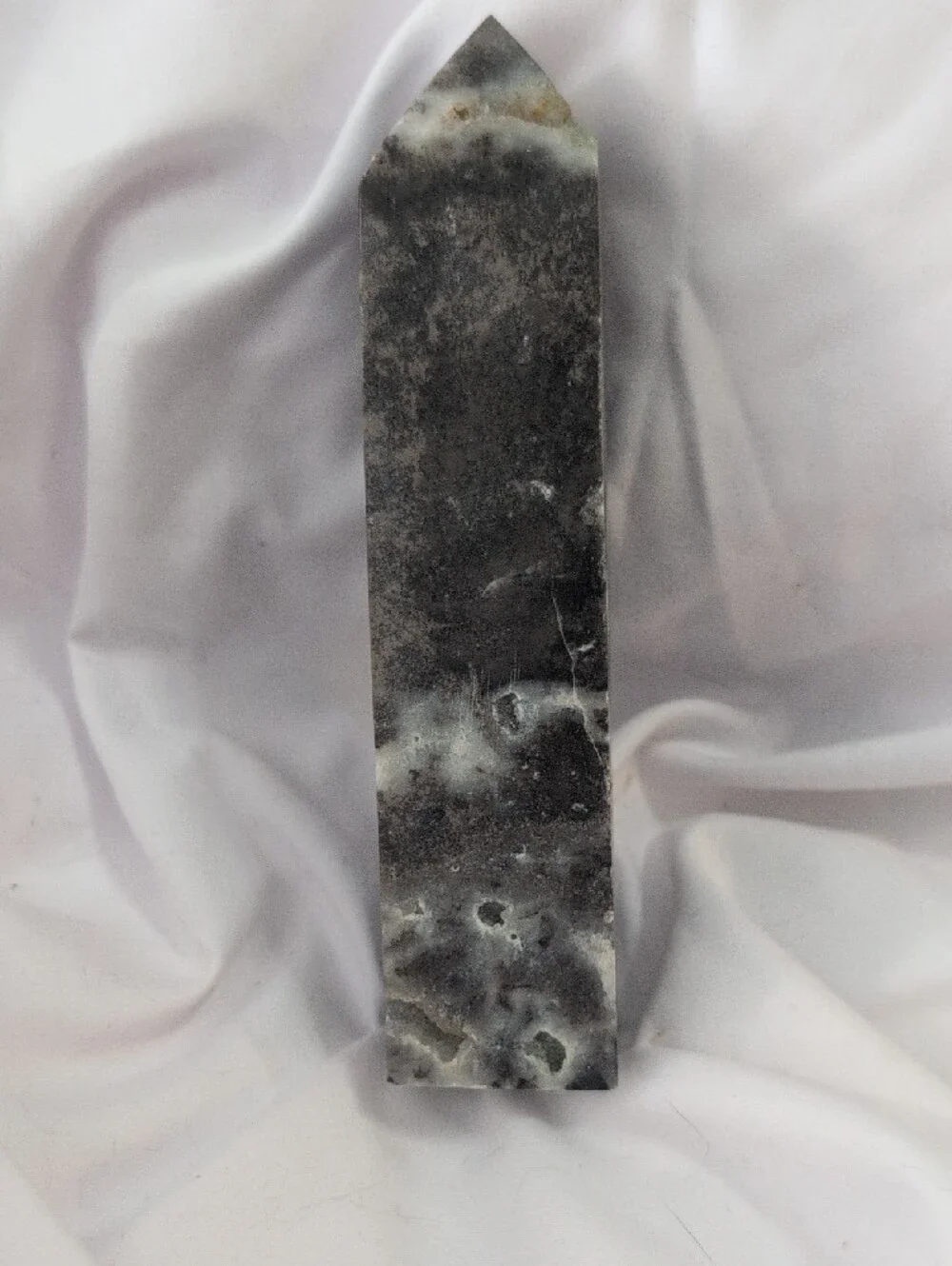 N/A elegant gray