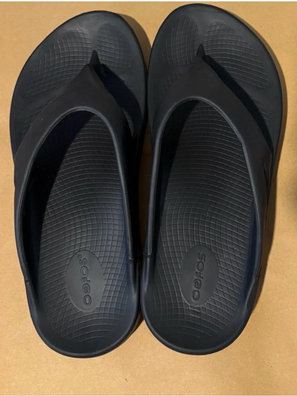 OOFOS OOriginal Sandal mens size 10 /women’s 12