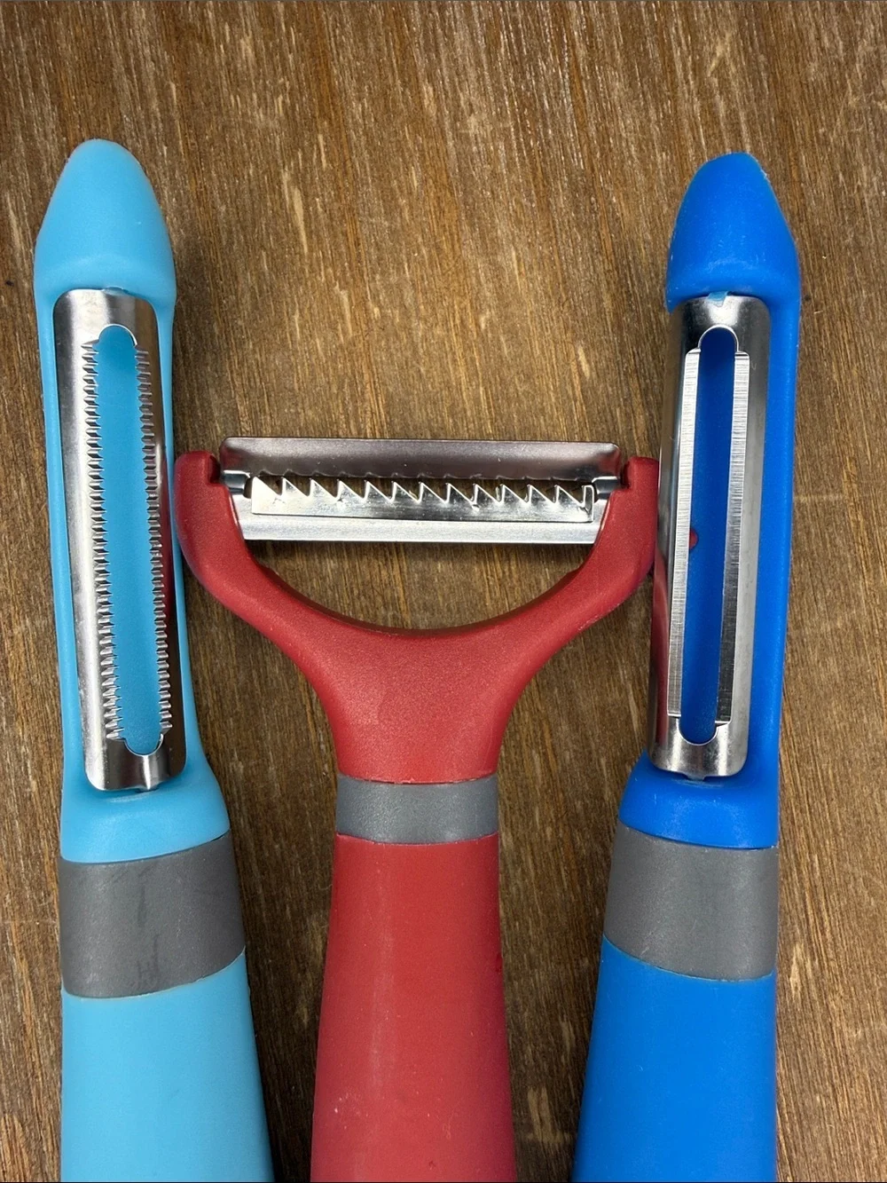 Tasty set peelers