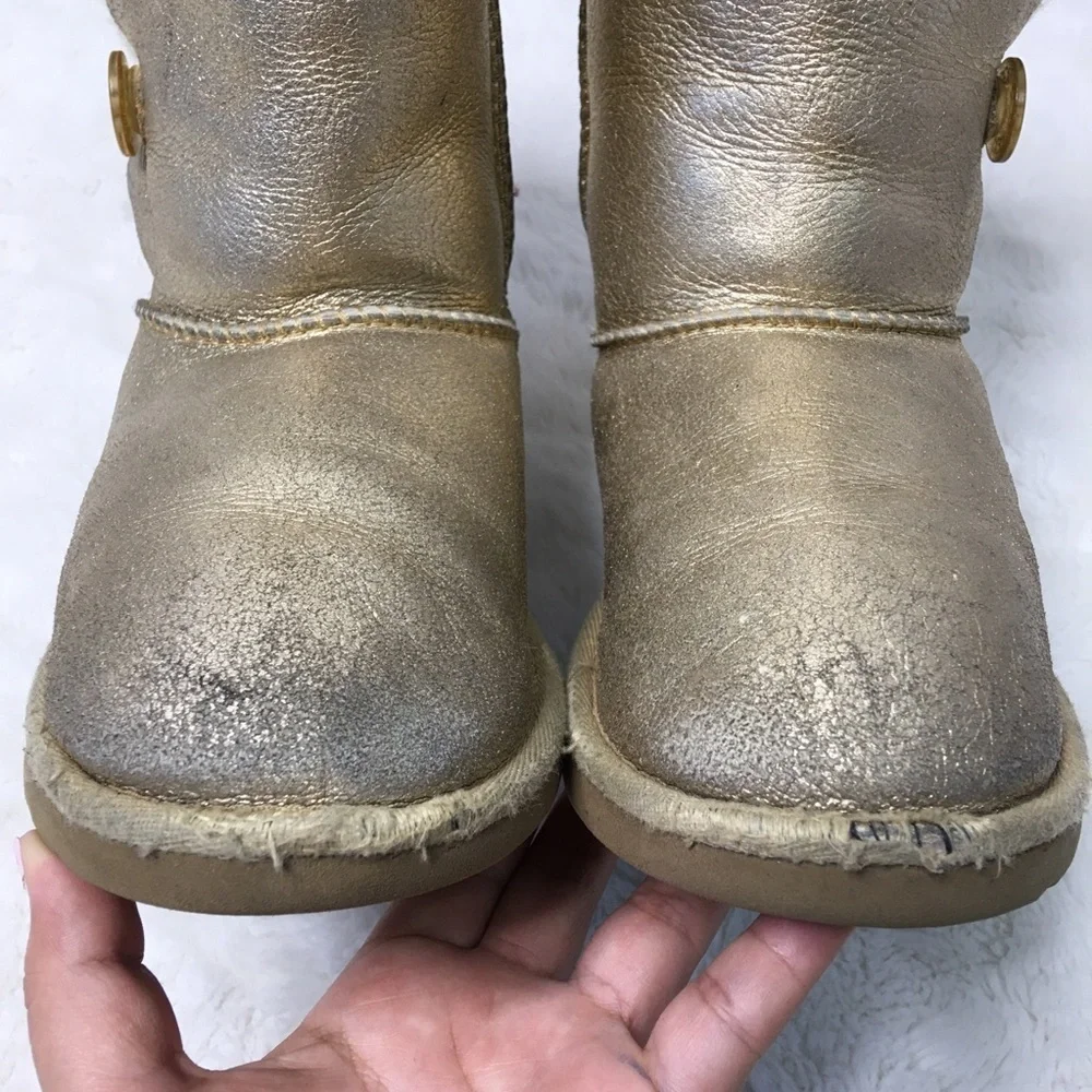 UGG pre owned