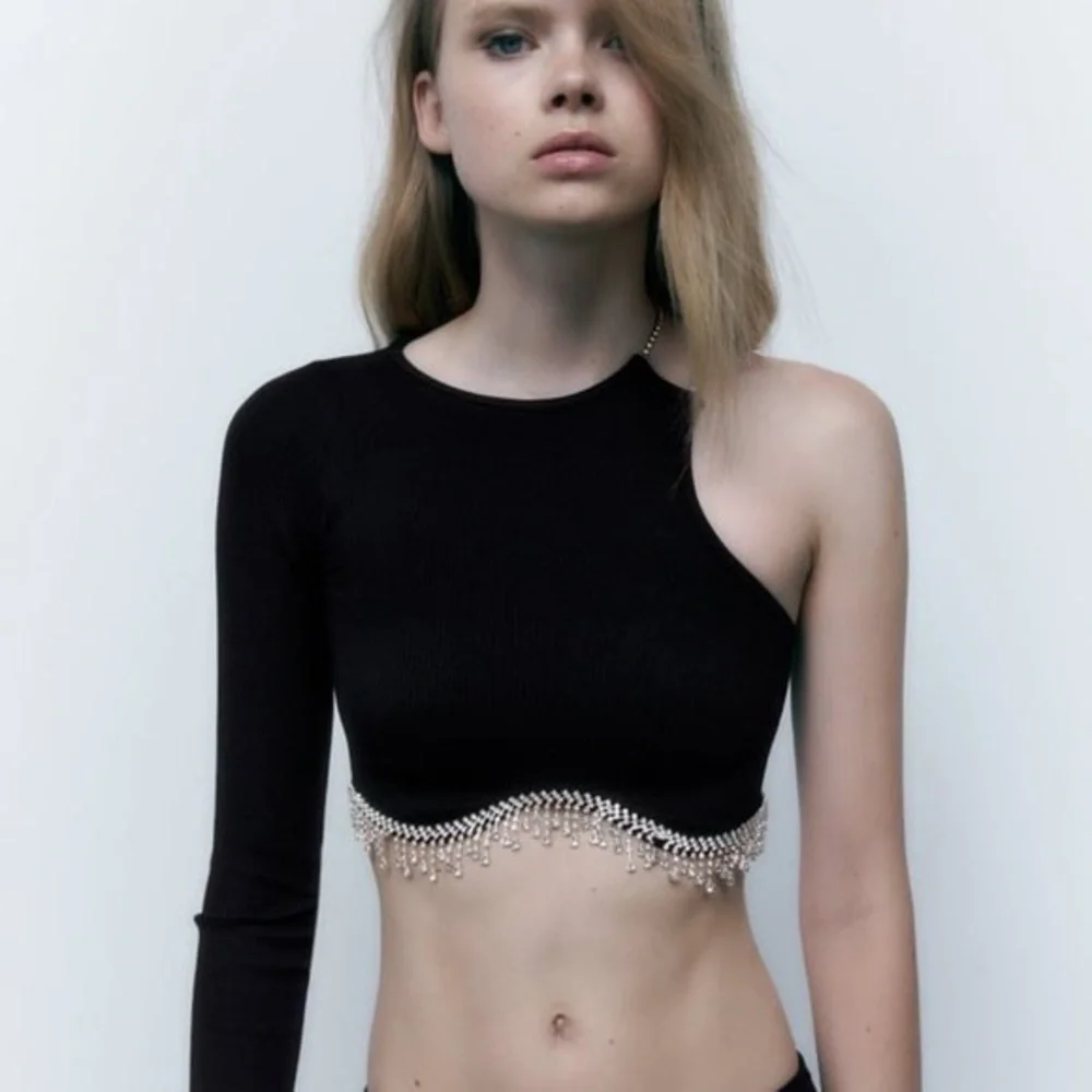 Zara Black Seamless One Sleeve Rhinestone Fringe Strap Cropped Top
