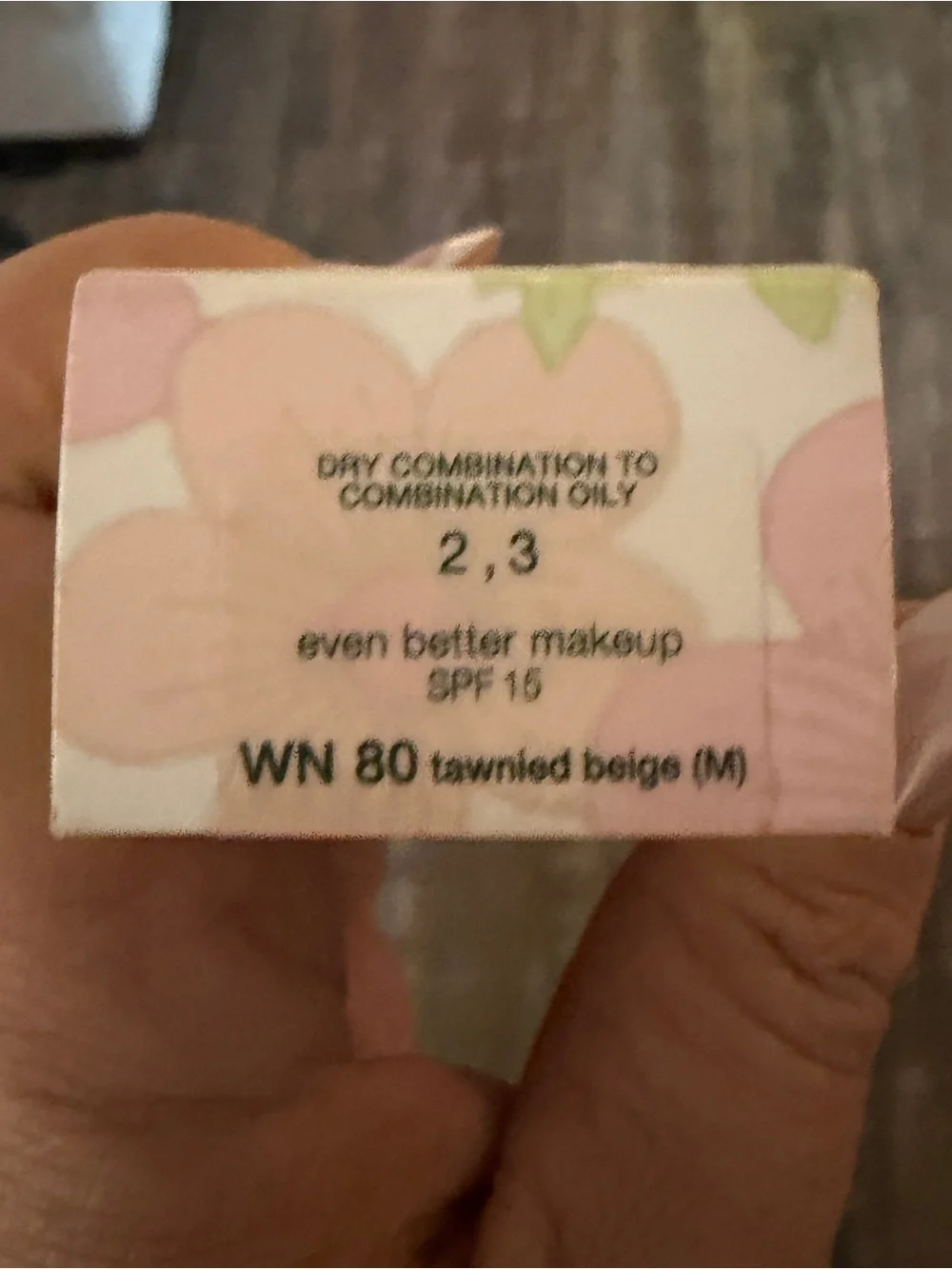 Clinique lightweight foundation