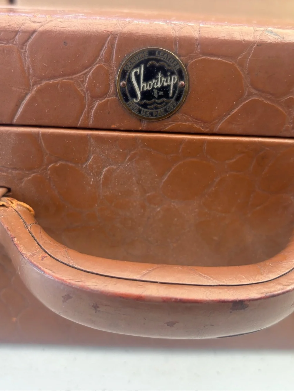 Shortrip brown leather