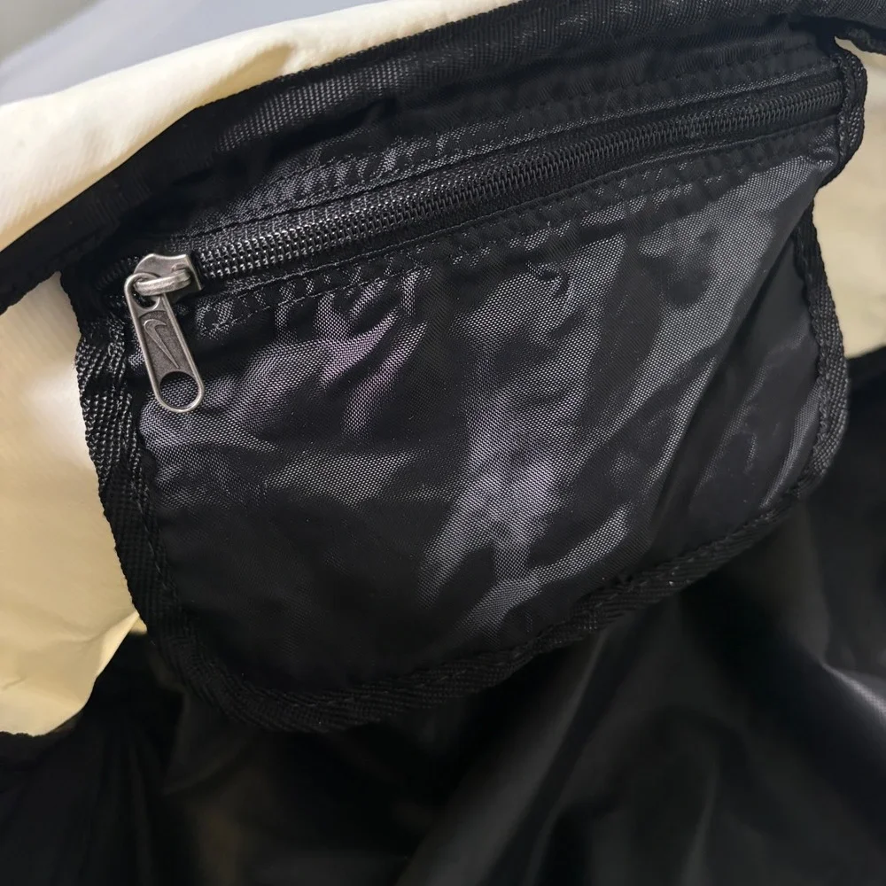 Nike duffel bag