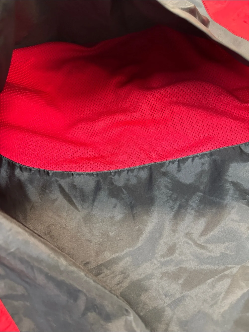 Jordan breathable hooded