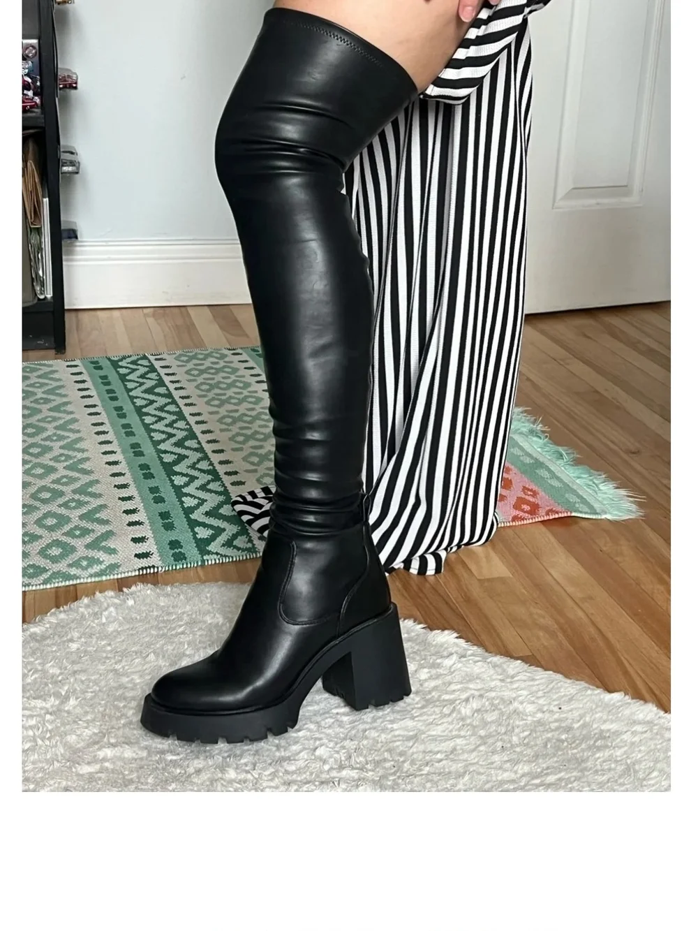 Zara sleek over