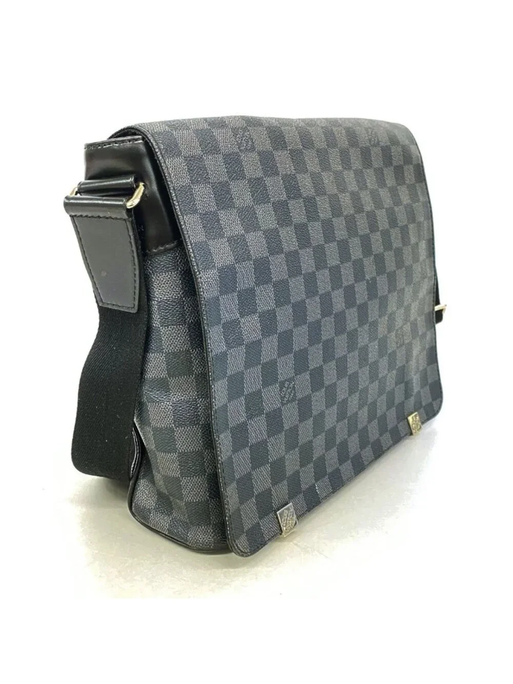 Louis Vuitton this authentic