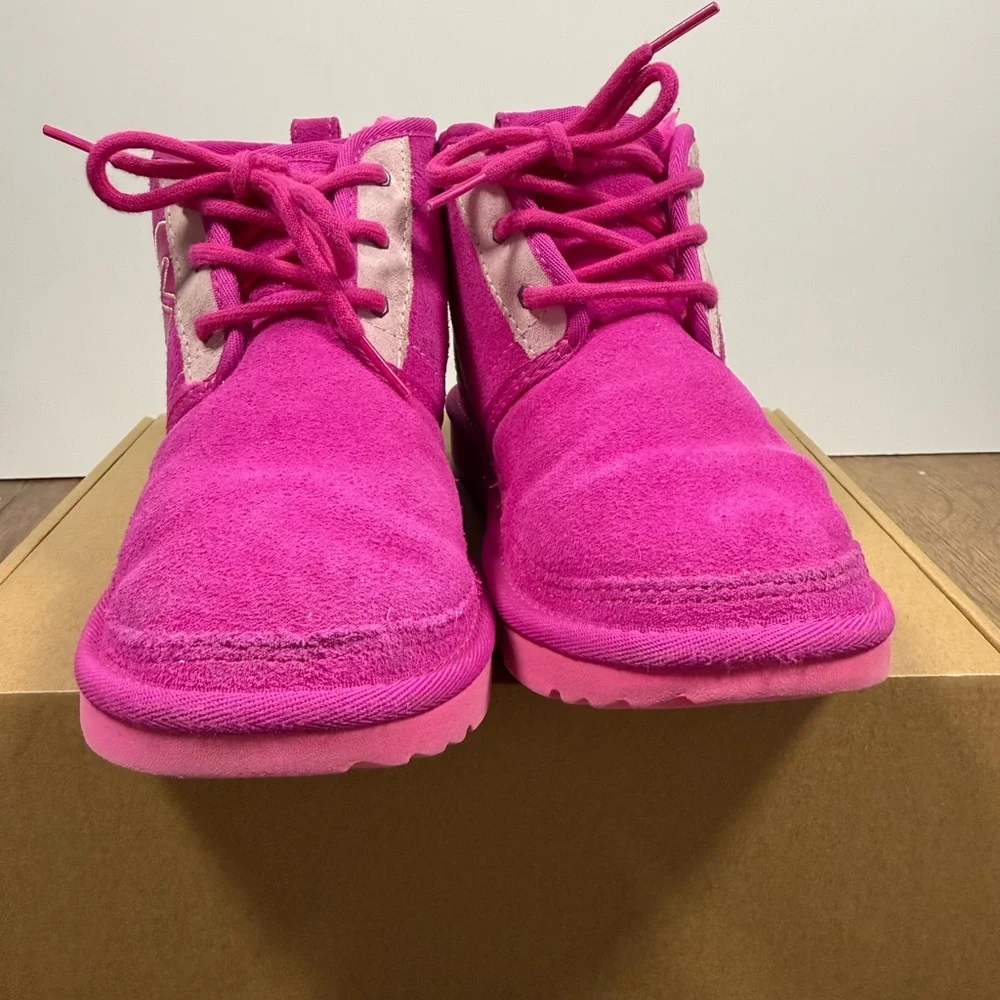 UGG size bright
