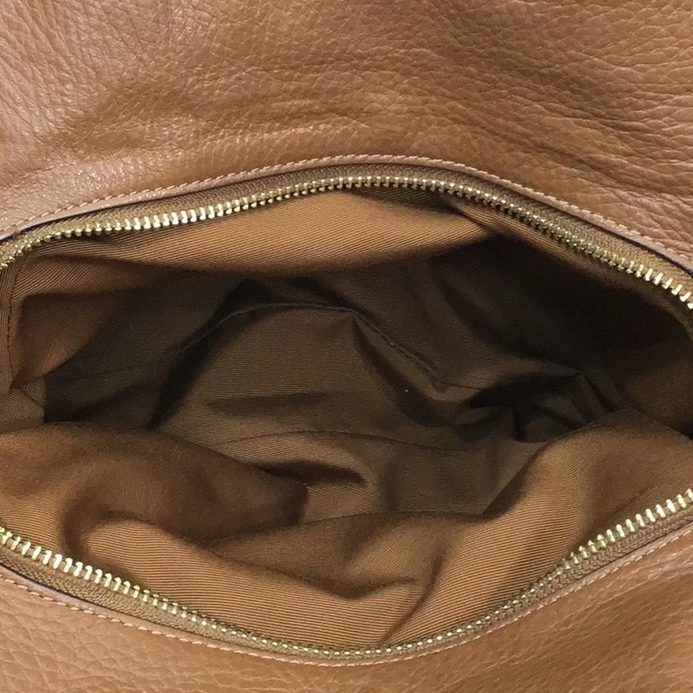 Coach cognac color