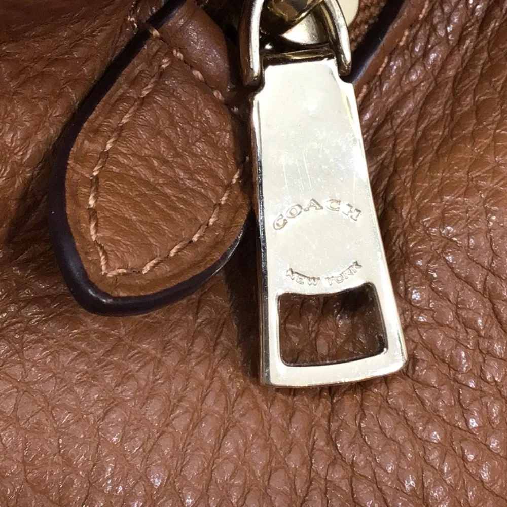 Coach cognac color