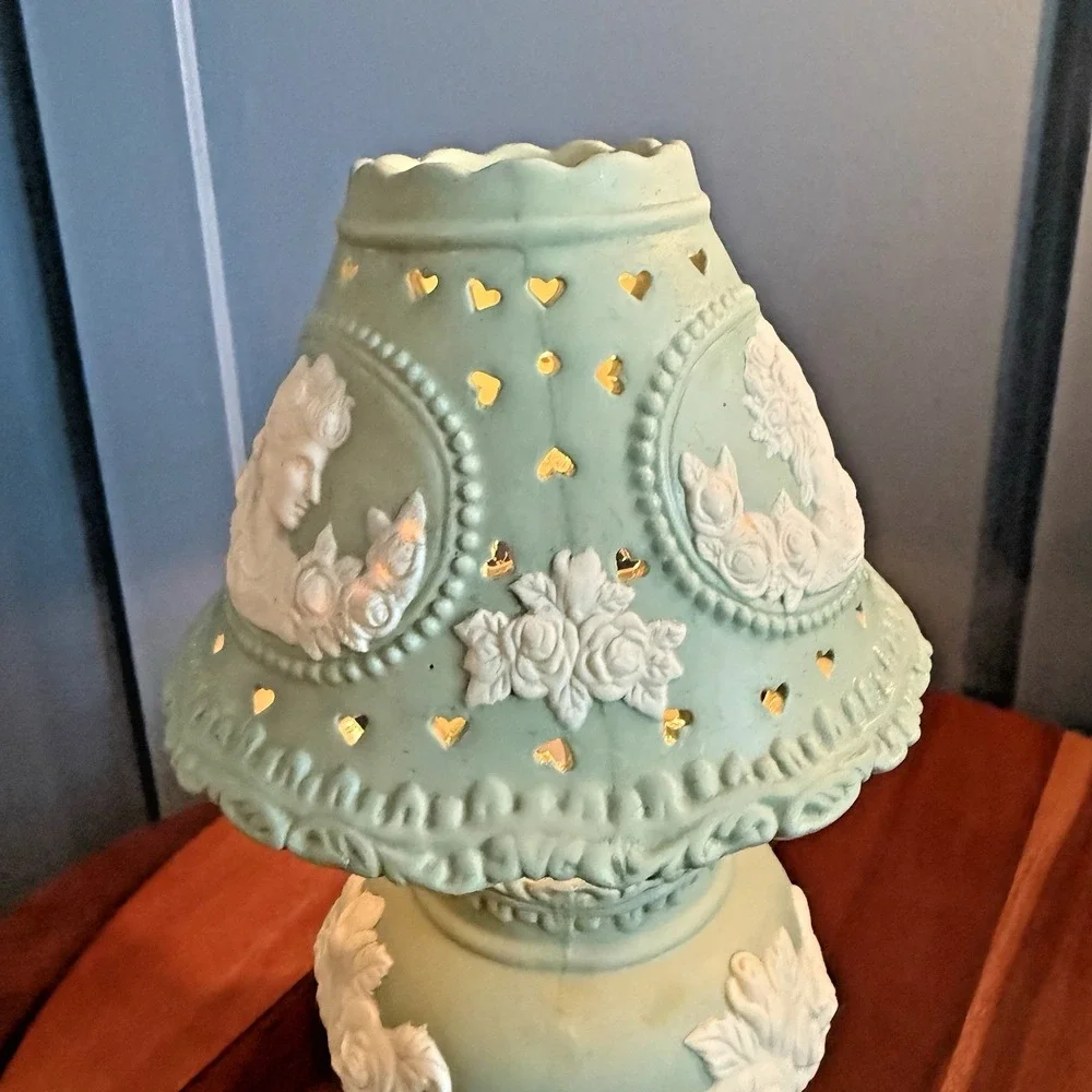 Crown Accent vintage jasperware