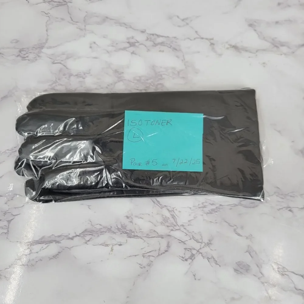 isotoner women size