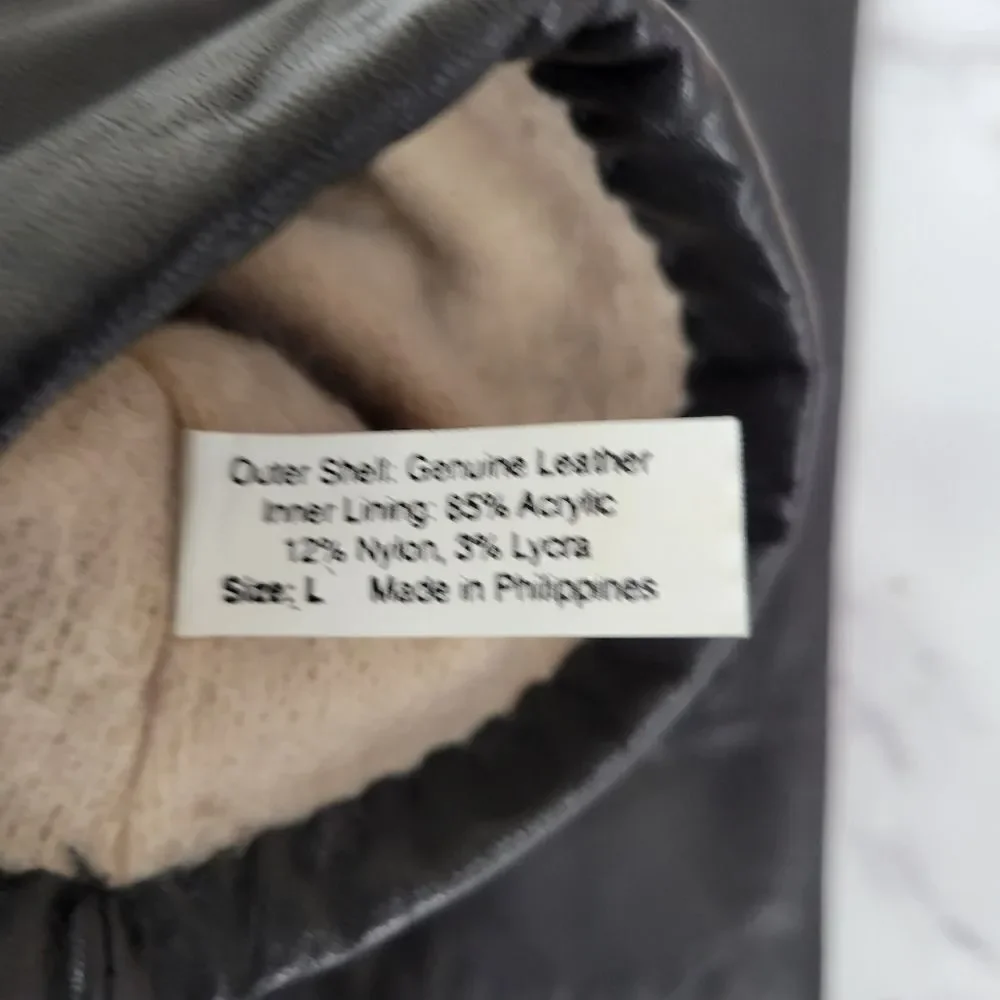 isotoner women size