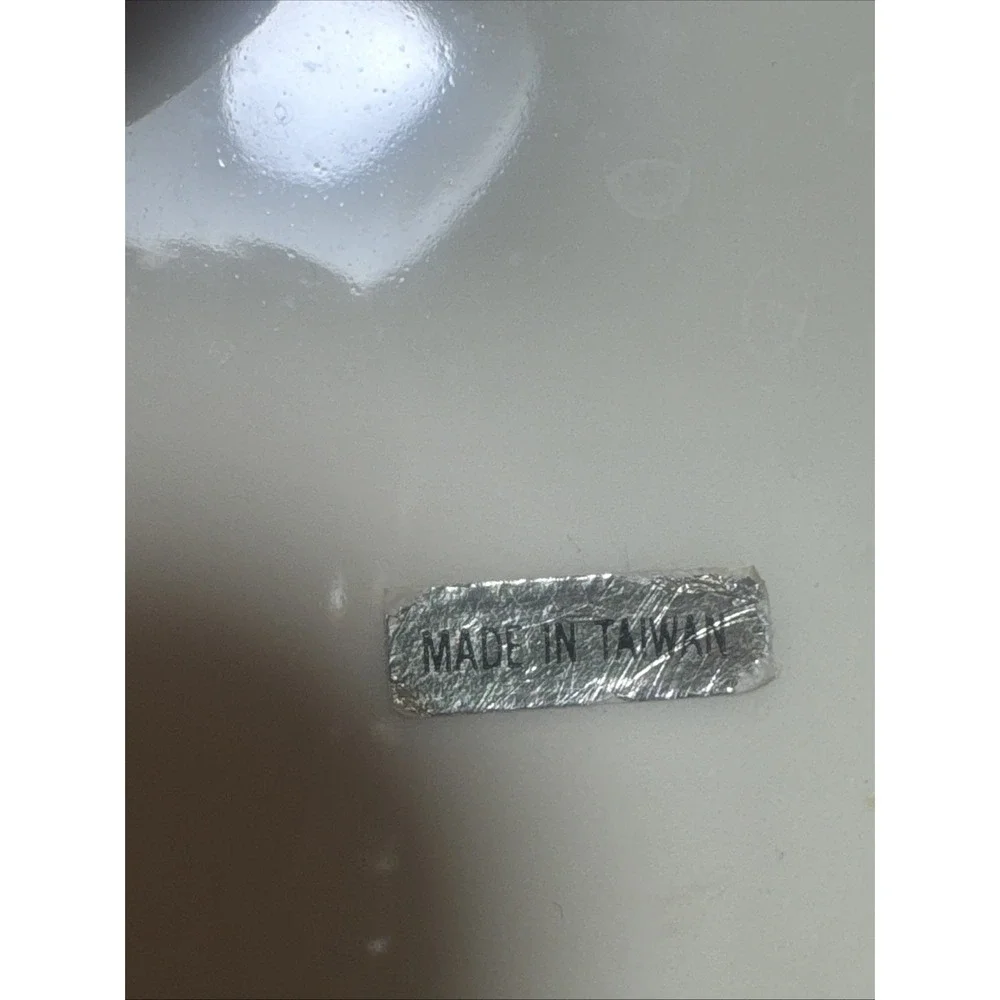 N/A vintage hand