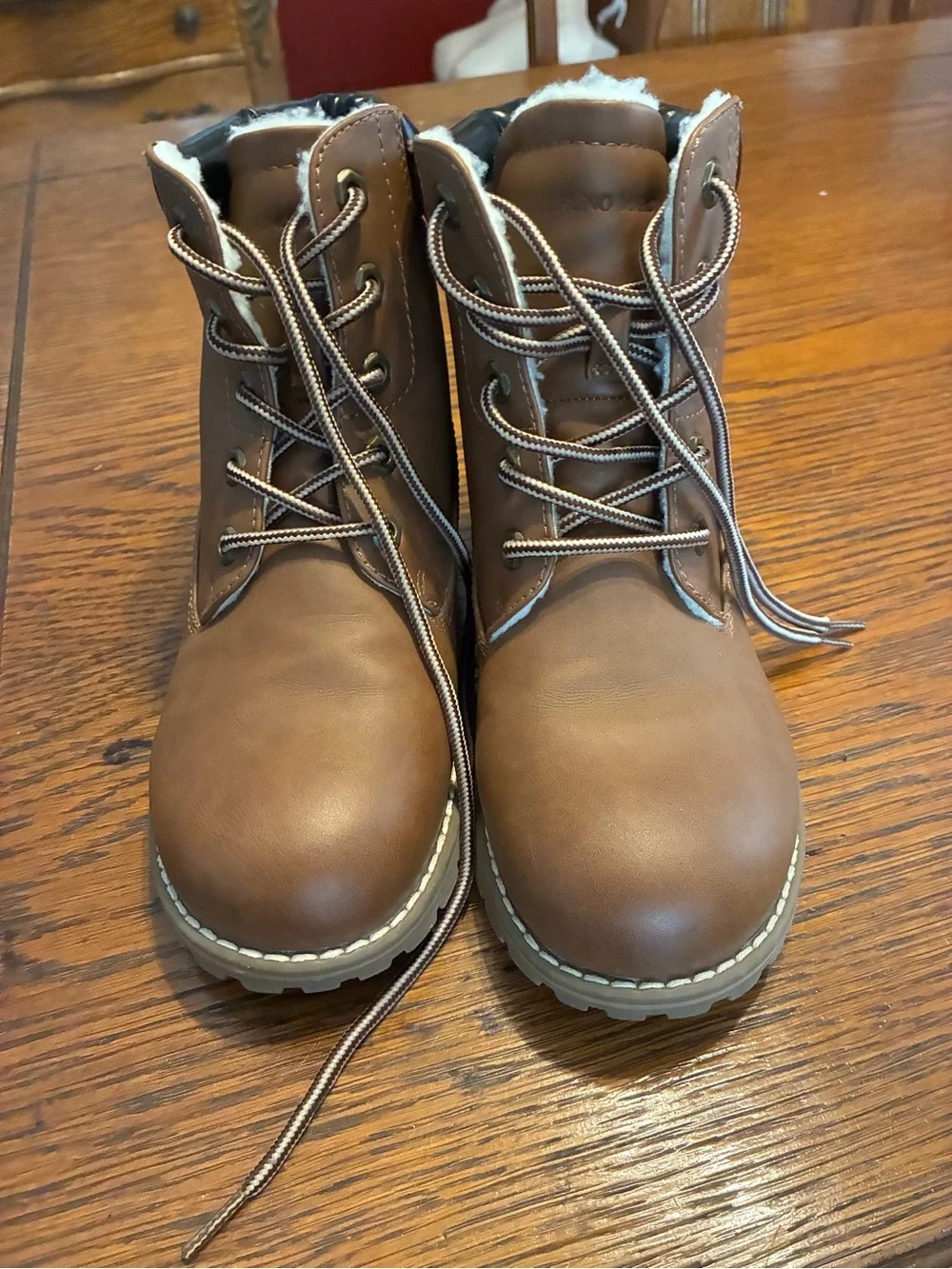 Bruno Marc warm brown