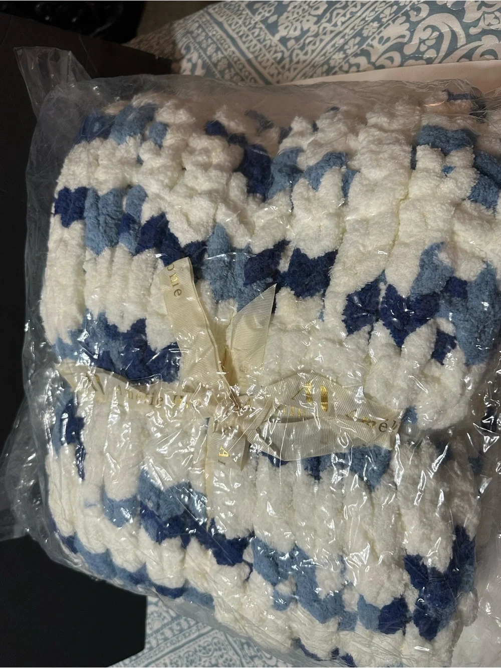 Source Unknown plush chunky