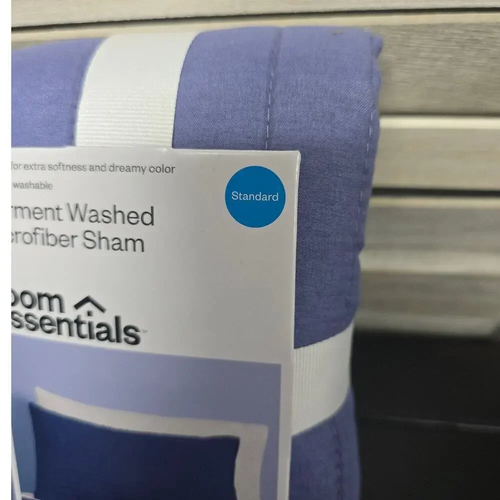 Room Essentials add pop