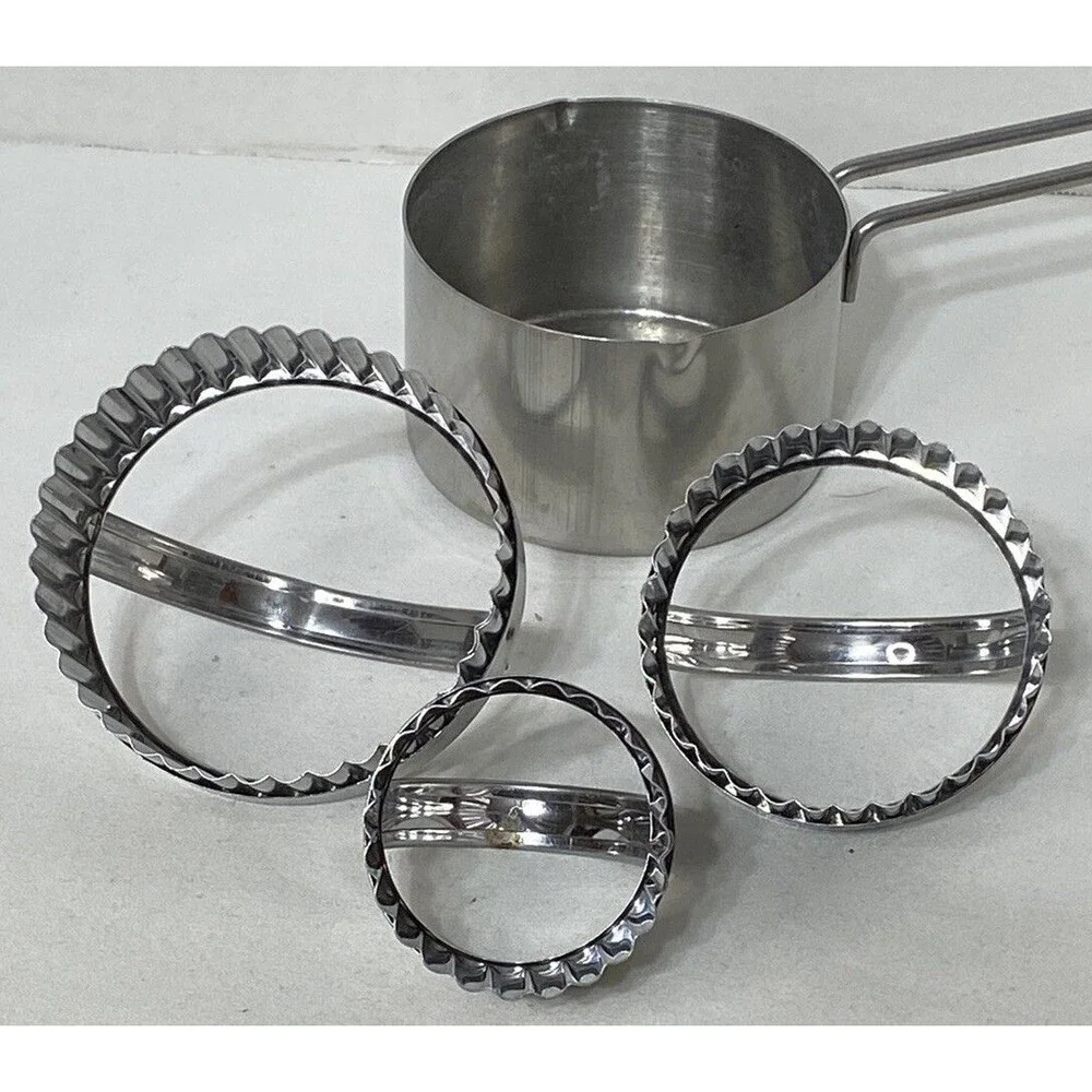 Unbranded pieces stainless