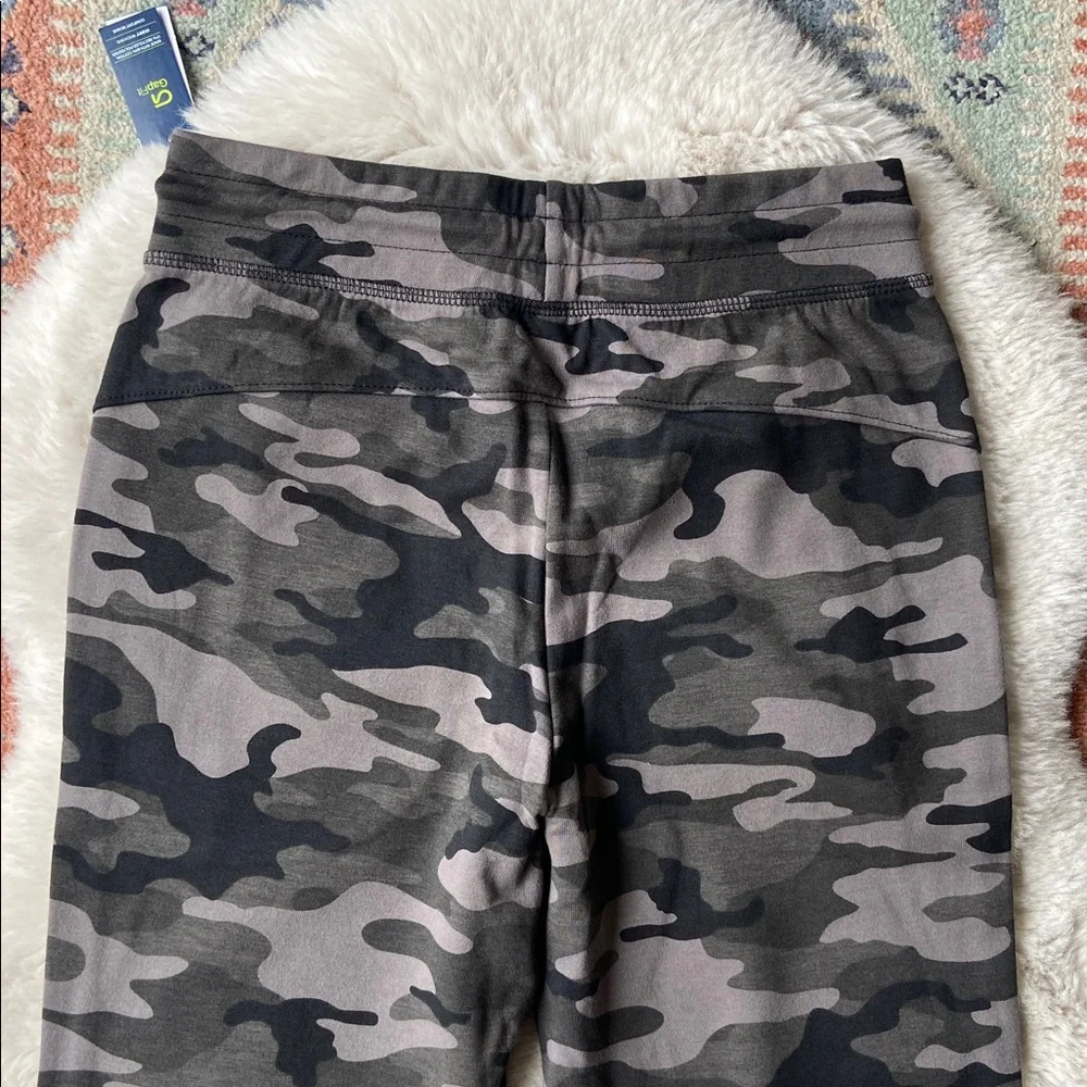 GAP fit boys