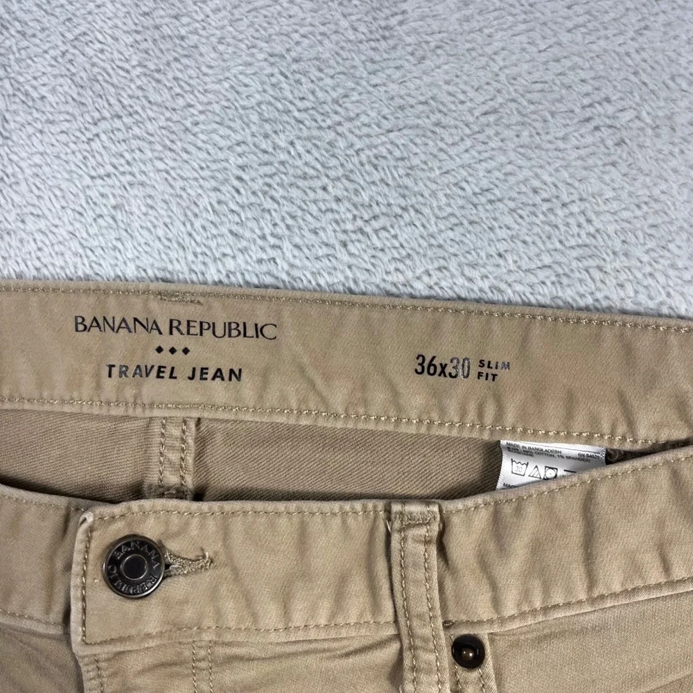 Banana Republic Travel Jean Mens 36x30 Slim Fit Khaki Tan Pants