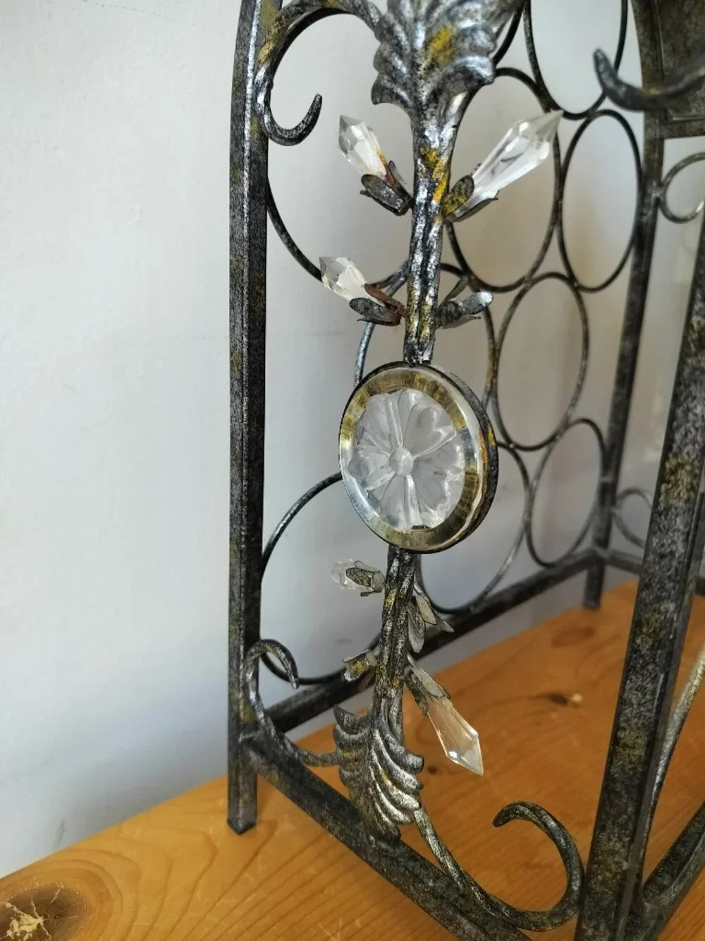 Lightweight Metal Wine Rack