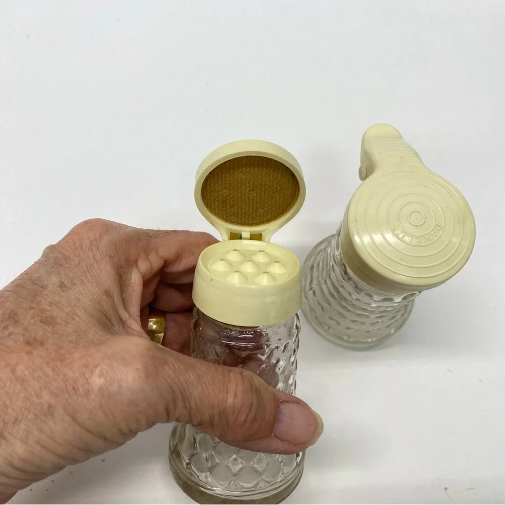 Daniells vintage salt