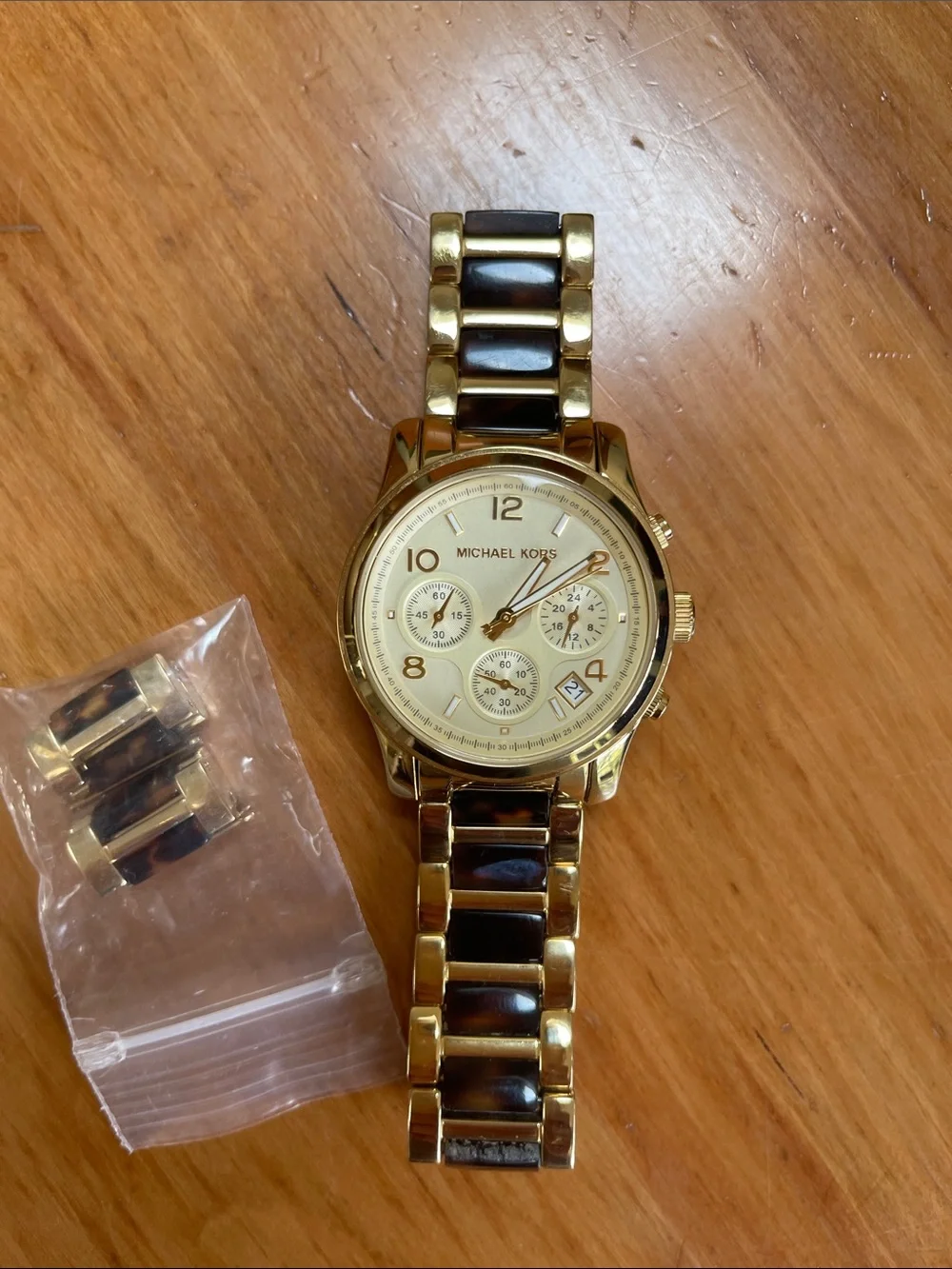 Michael Kors authentic michael