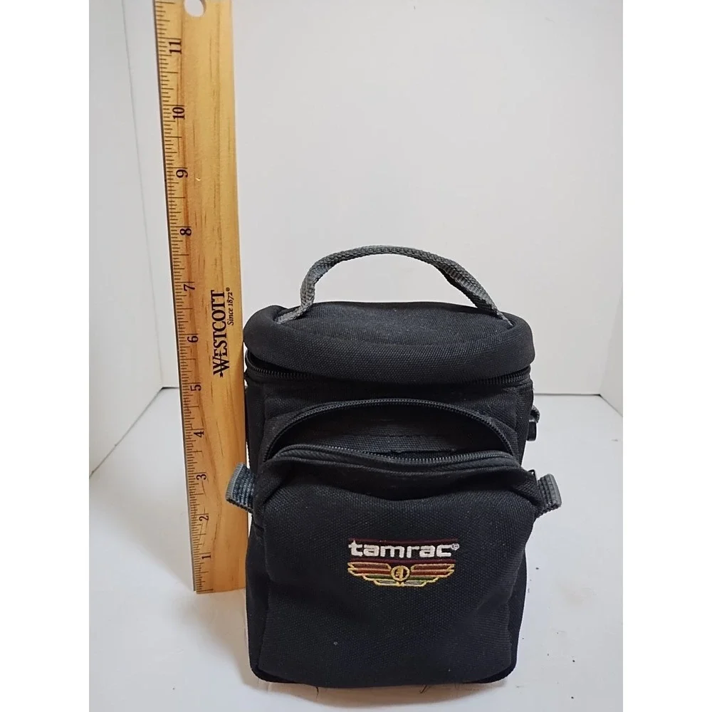 Tamrac 5200 camera