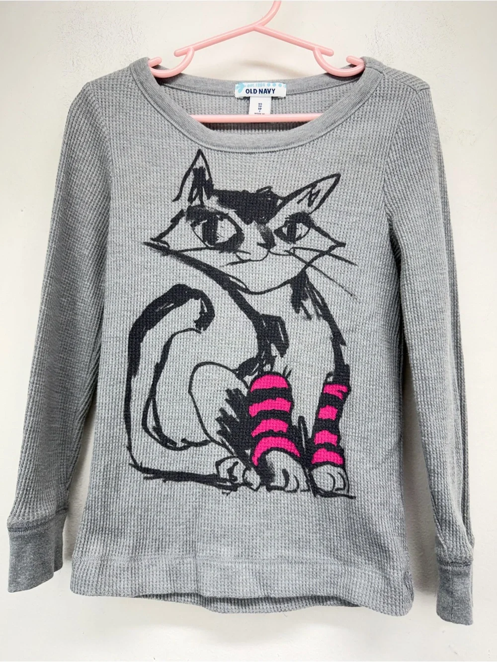 Old Navy size XS Girls Gray Black Cat Long Sleeve Thermal Waffle Knit Top