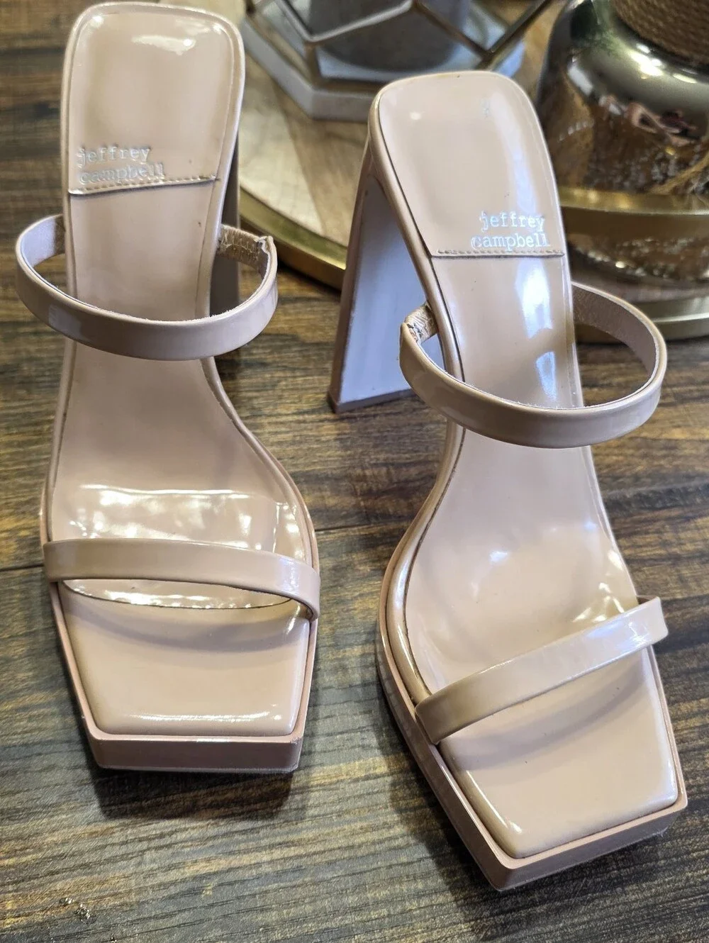 Jeffrey Campbell patent platform