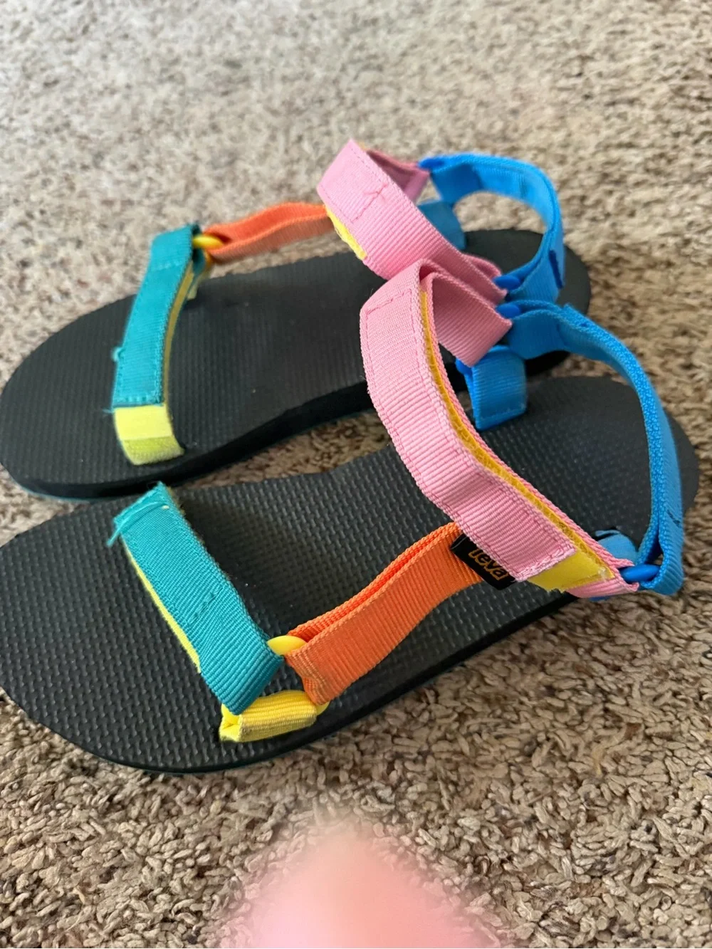 Teva colorful kids