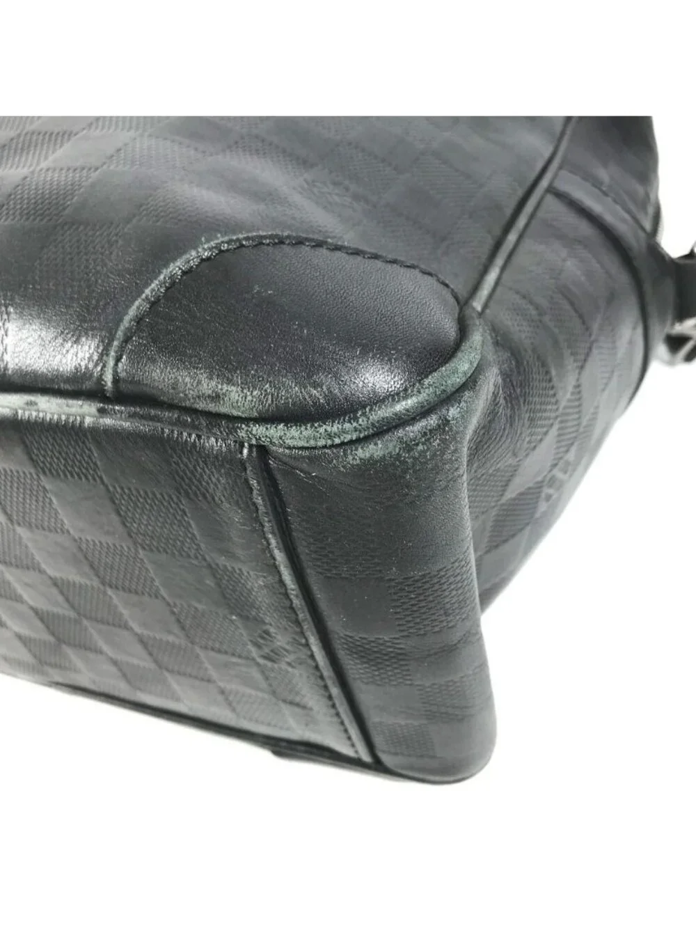 Louis Vuitton this authentic
