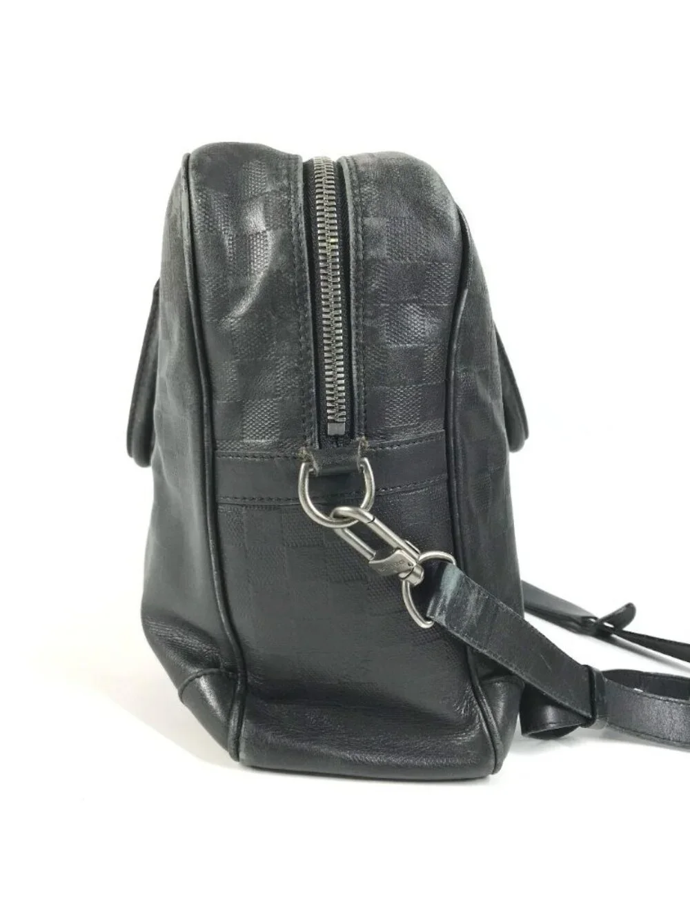 Louis Vuitton this authentic