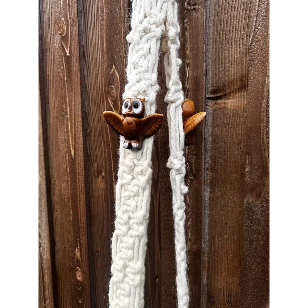 The Unbranded Brand macrame plant
