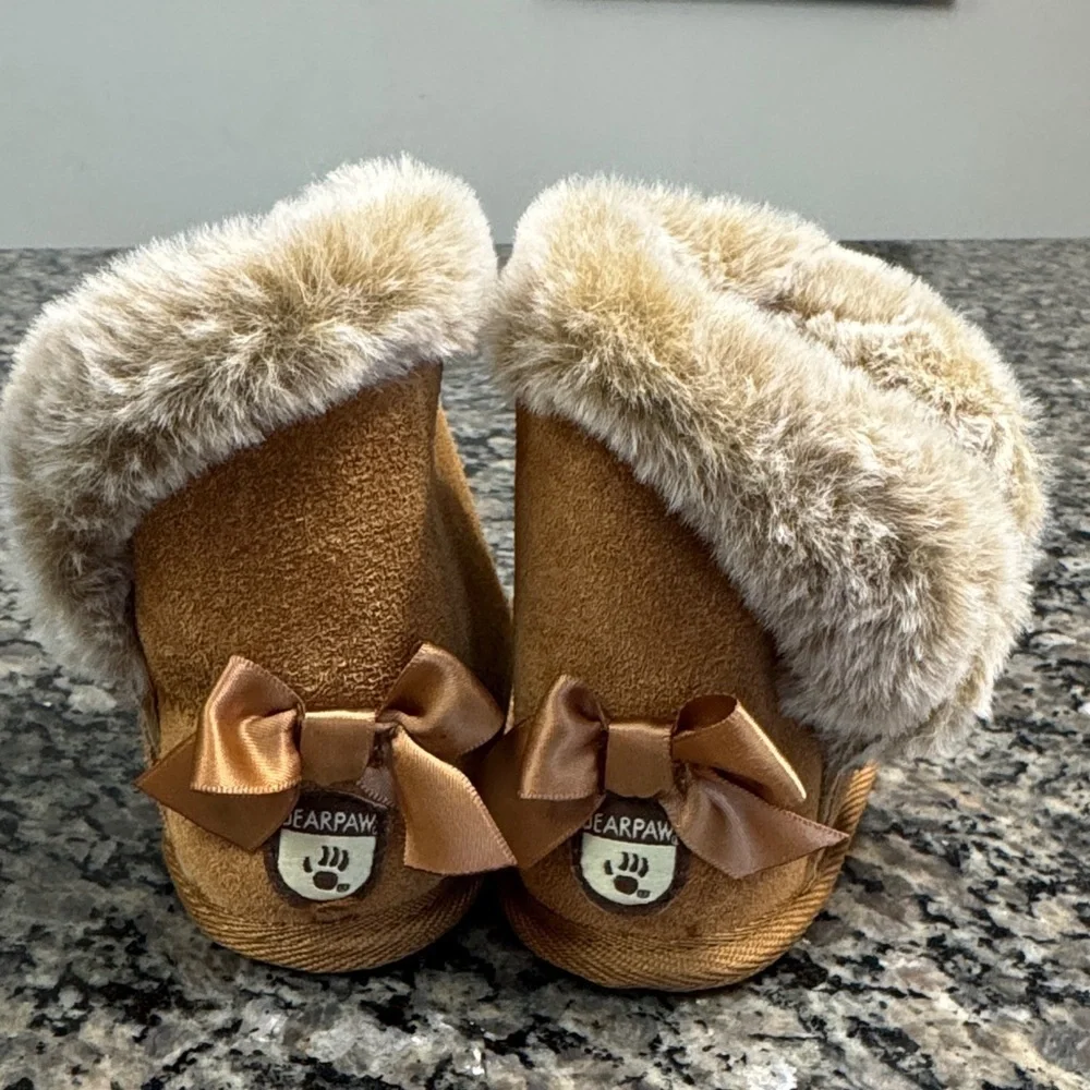 BearPaw nwot used