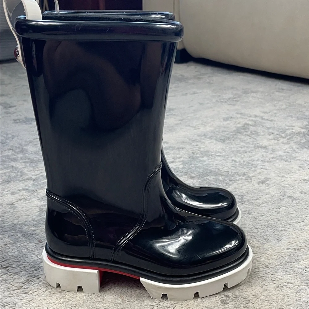 Christian Louboutin bring some