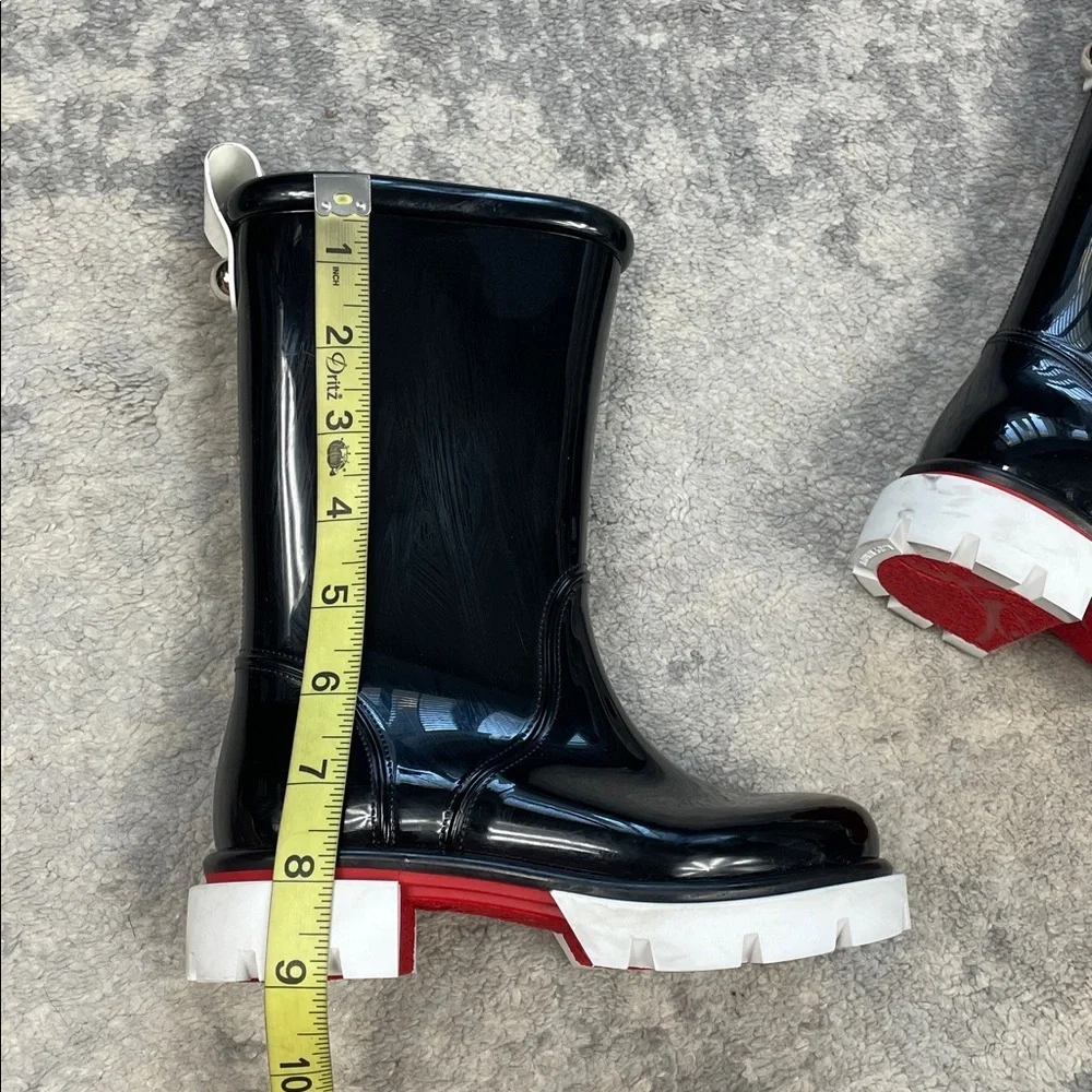 Christian Louboutin bring some