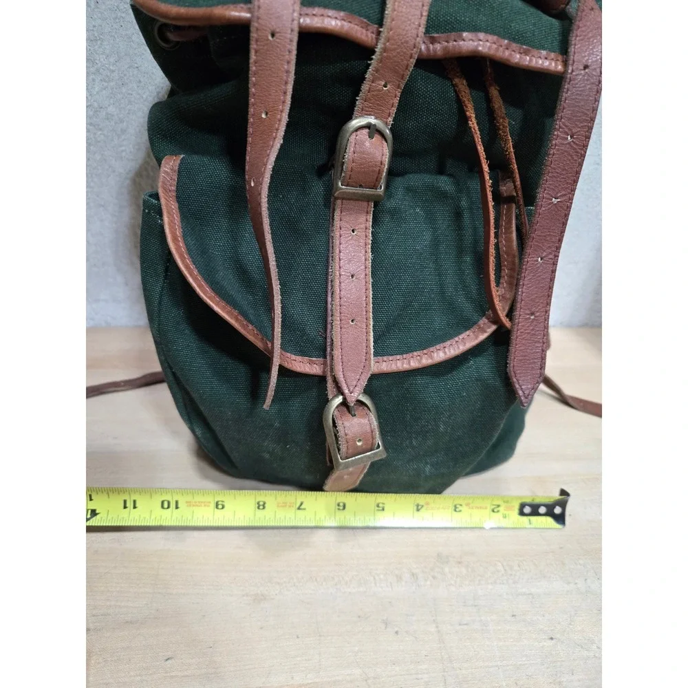 N/A structured canvas