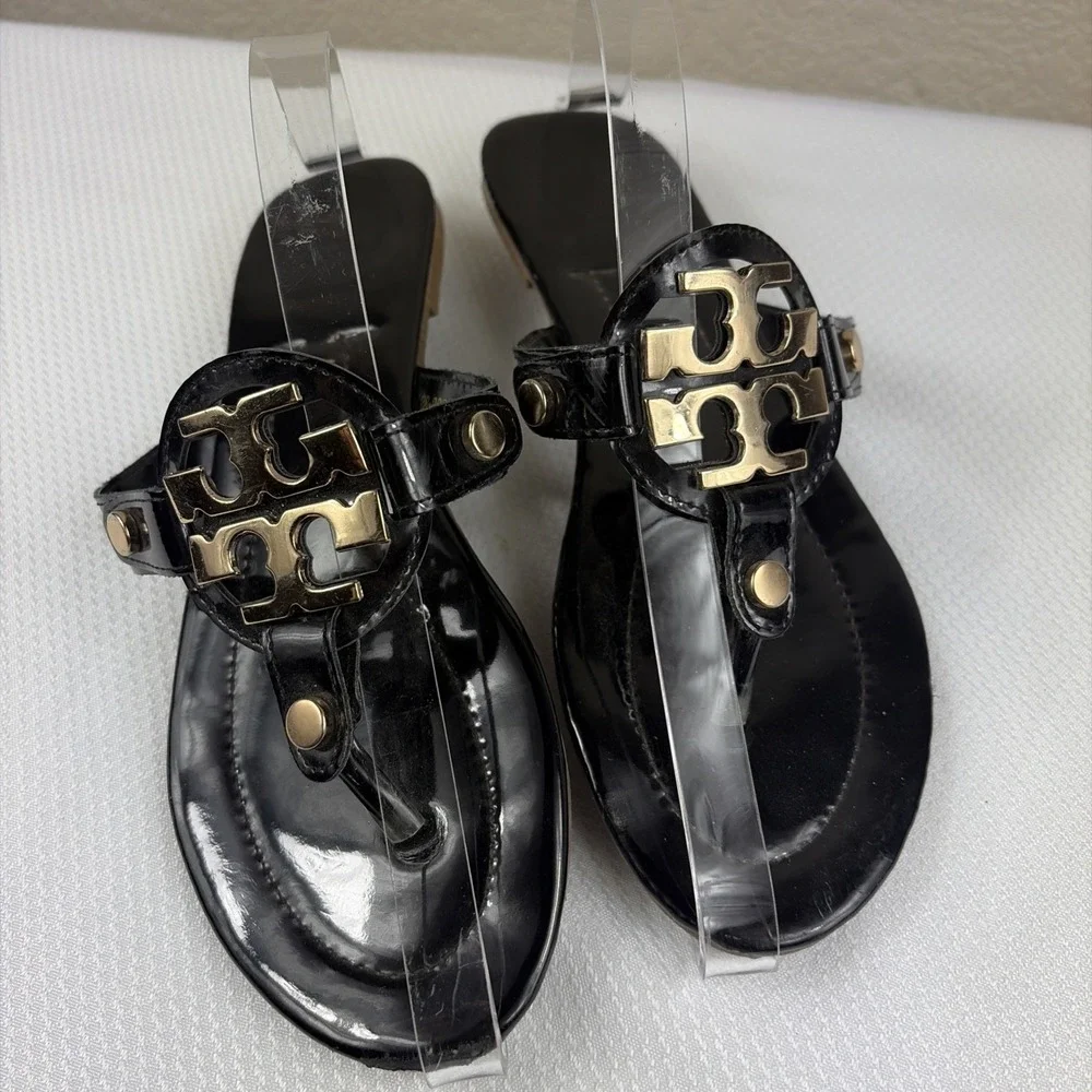TORY BURCH MILLER SANDAL FLIP FLOP PATENT LEATHER BLACK SIZE 38  Gold‎ T Medal
