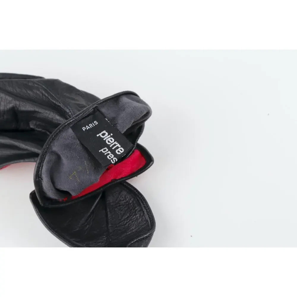 Pierre Cardin garde storage manufacture