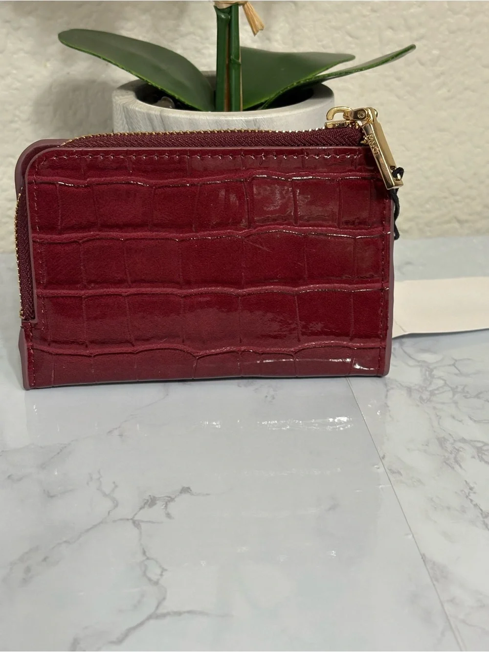 Mango burgundy croc