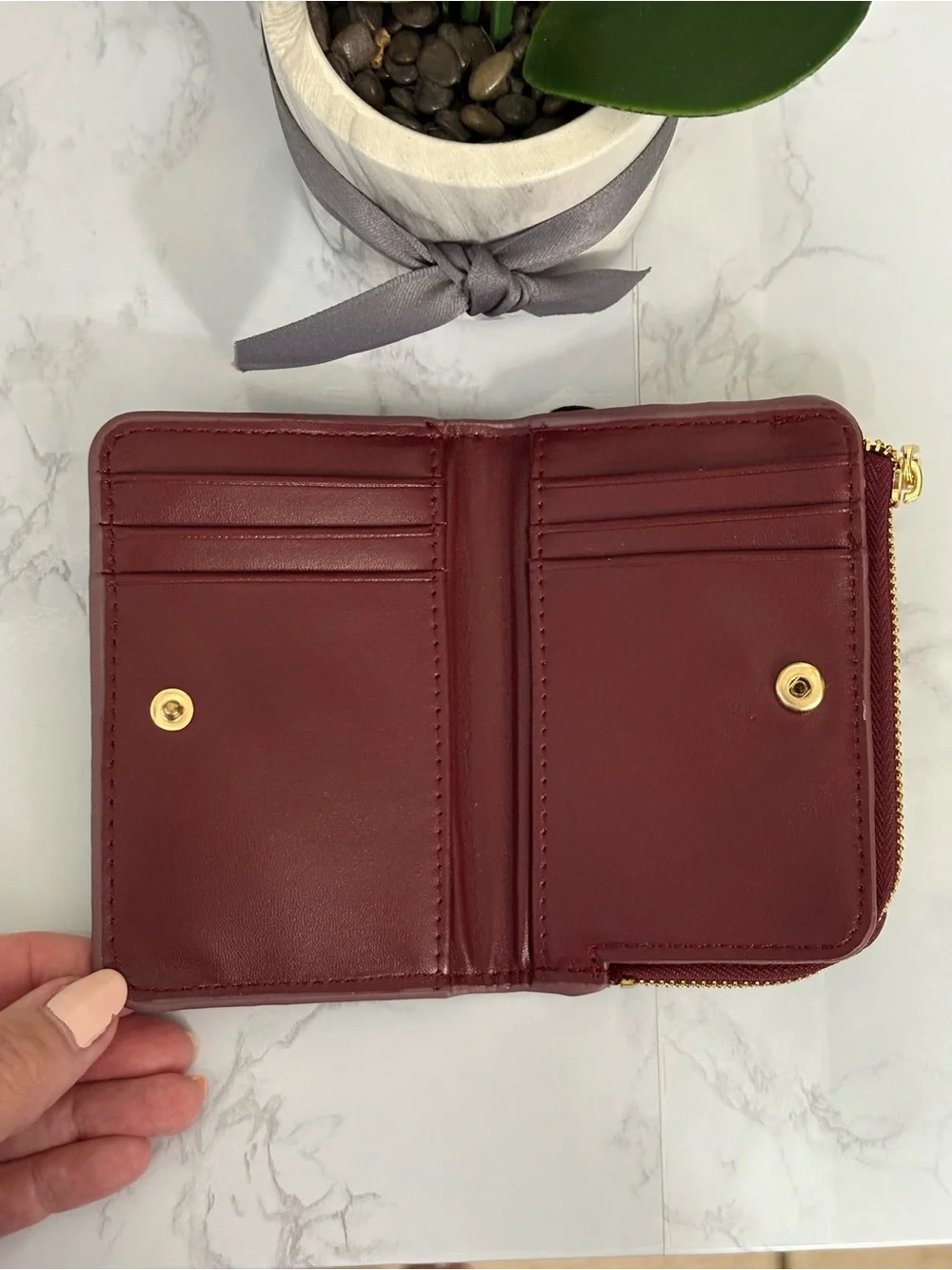 Mango burgundy croc
