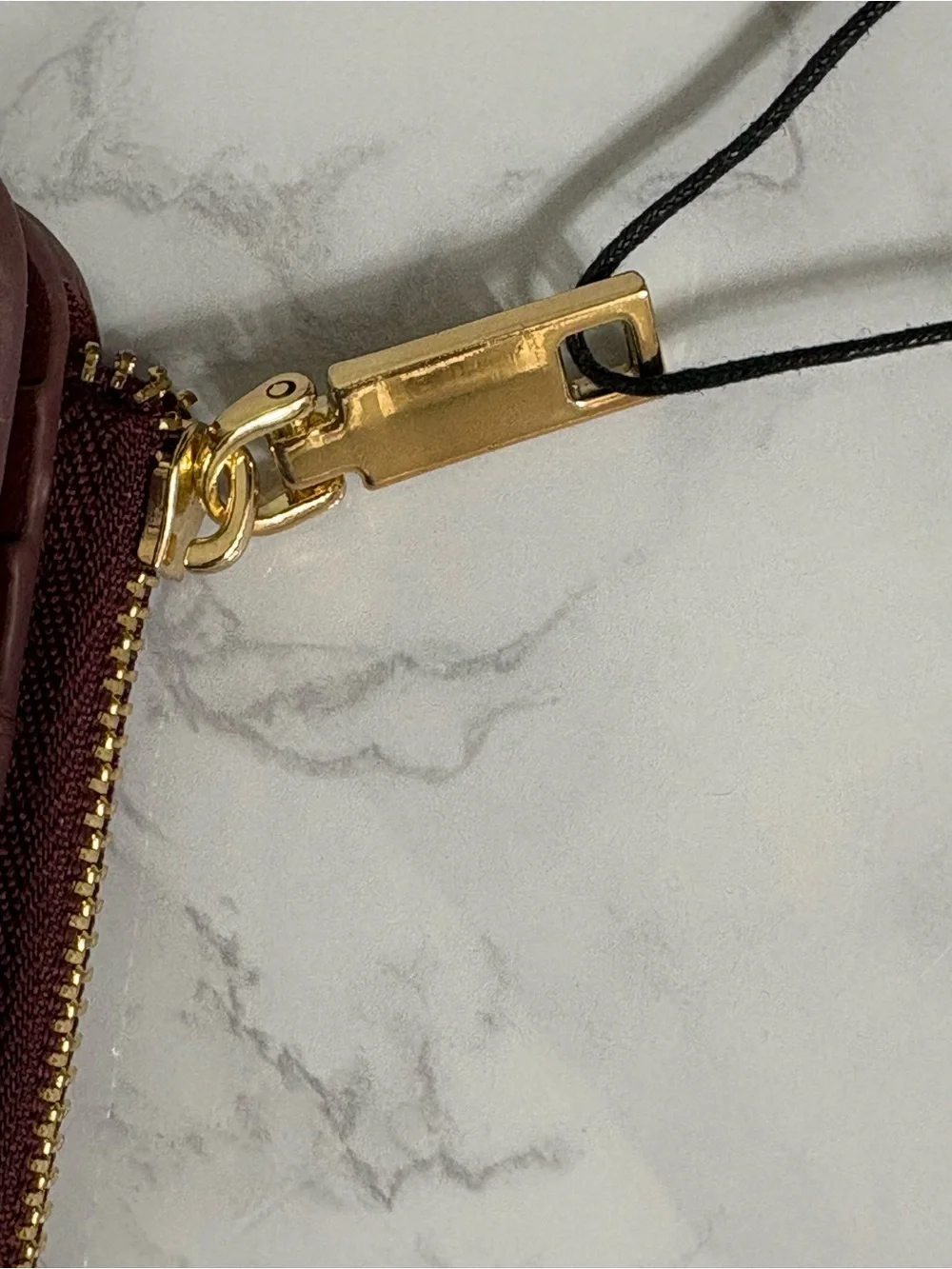 Mango burgundy croc