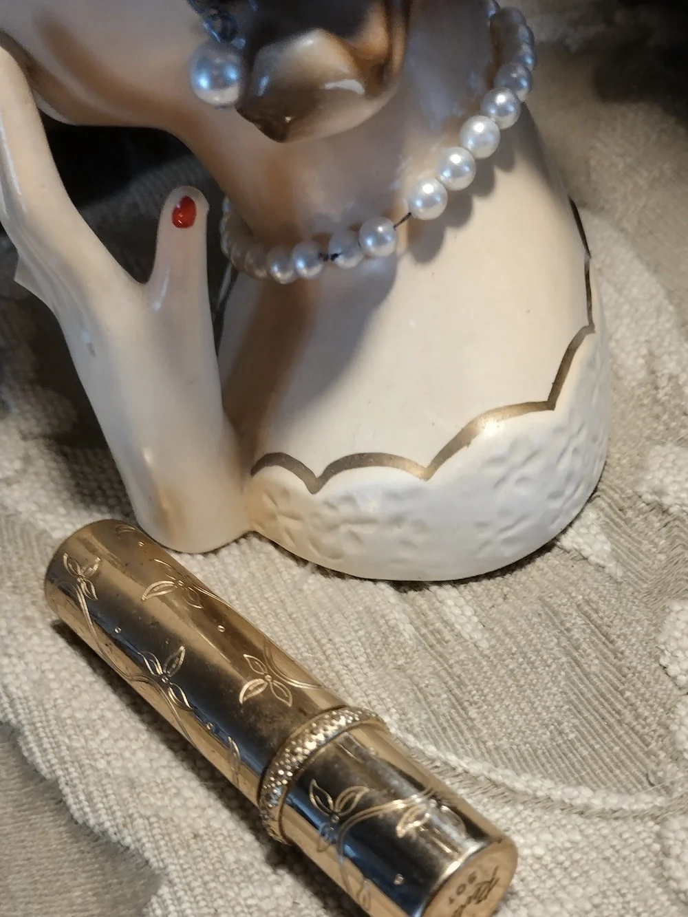 Revlon vintage 501