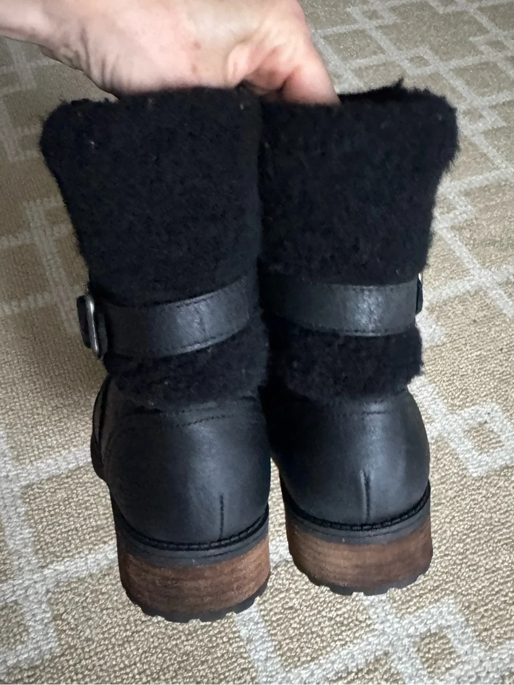 UGG blayre ii